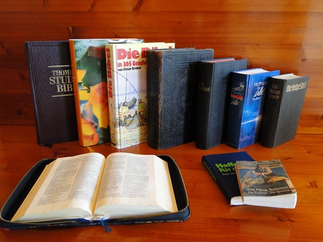 Bible Commentaries